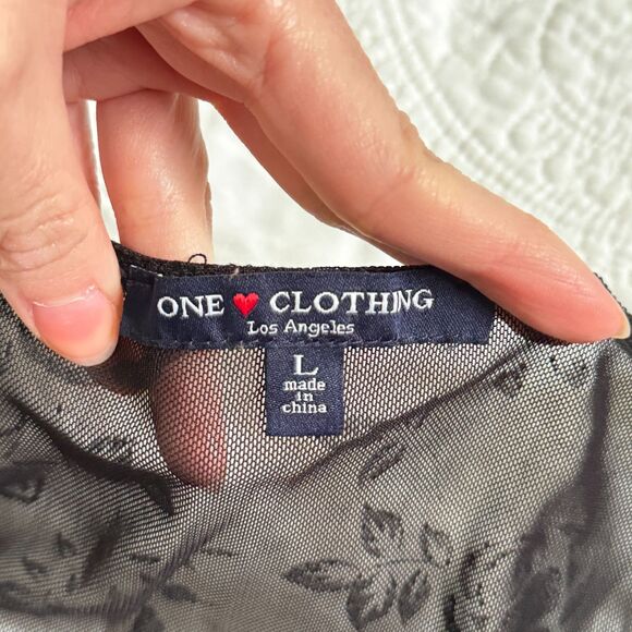 Beautiful Black Sheer Dress With Floral Rose Print Women's Size Large - Picture 8 of 9